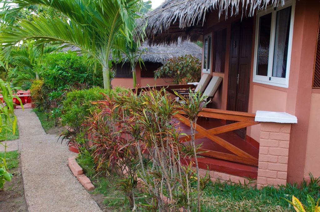 Edena Kely Mahajanga Exterior foto
