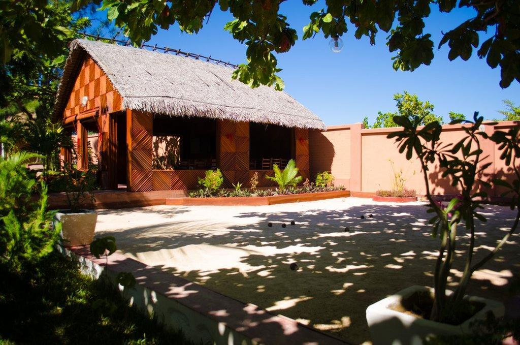 Edena Kely Mahajanga Exterior foto