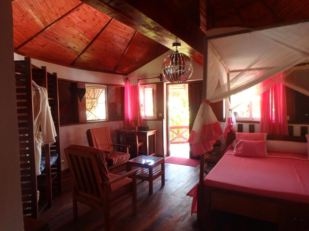 Edena Kely Mahajanga Exterior foto